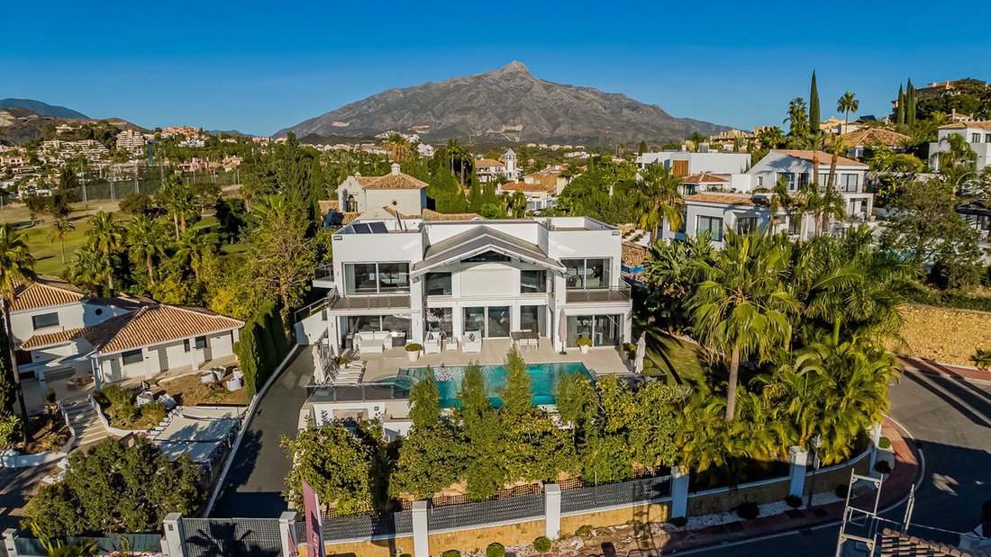 Villa in Nueva Andalucia, Marbella, Spain 3 - 13856668