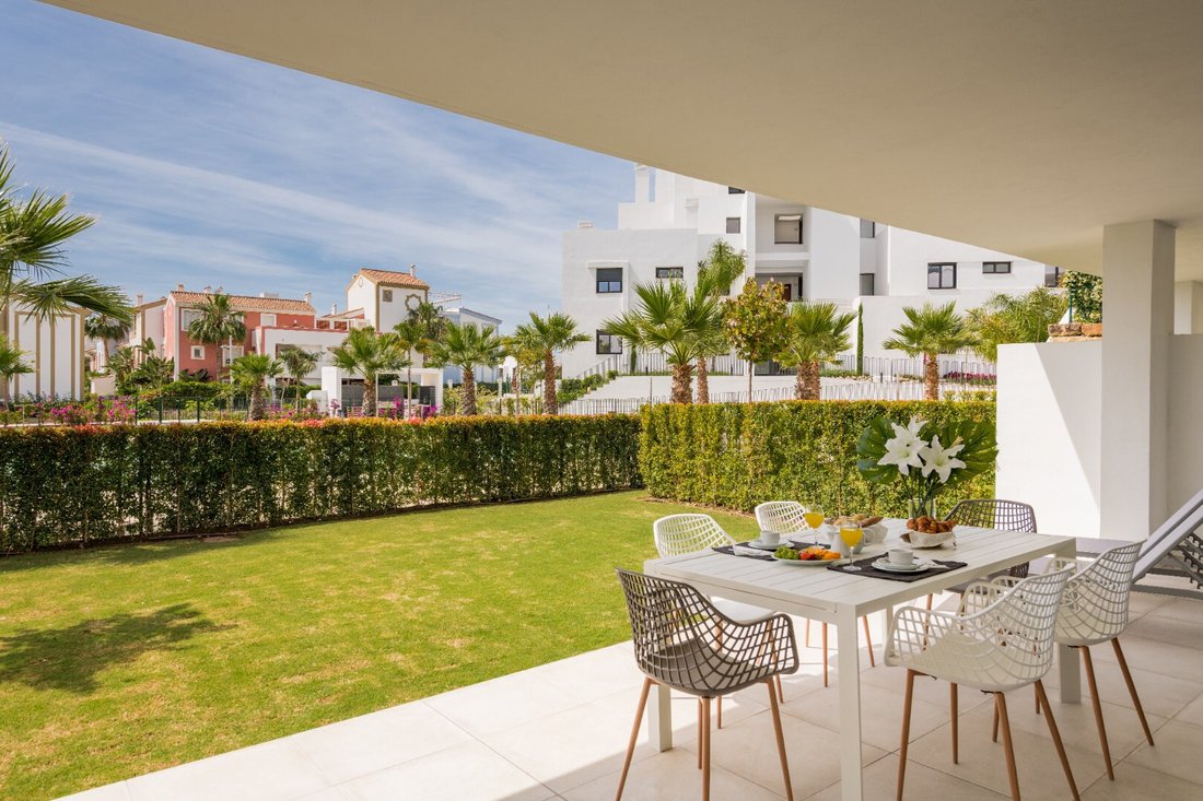 Apartment in Estepona, Andalusia, Spain 2 - 13858048