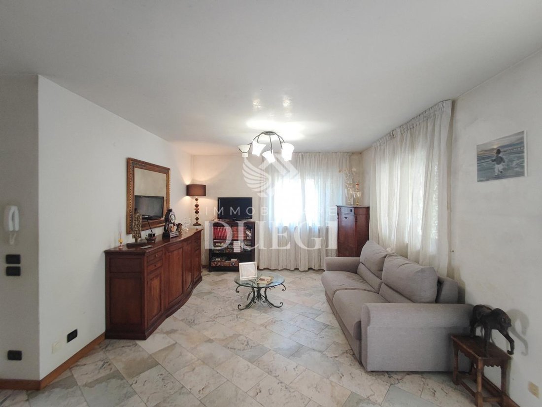Villa in Lido di Camaiore, Camaiore, Tuscany 2 - 13857483