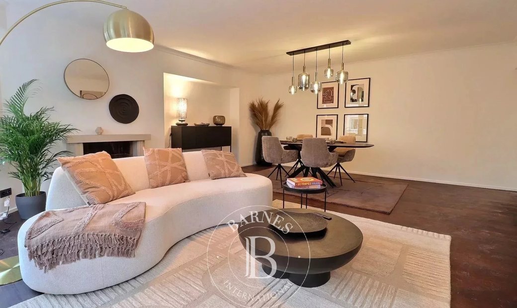 Montgomery Furnished 2 Bedroom In Woluwe Saint Lambert, Brussels, Belgium For Rent (13858046)