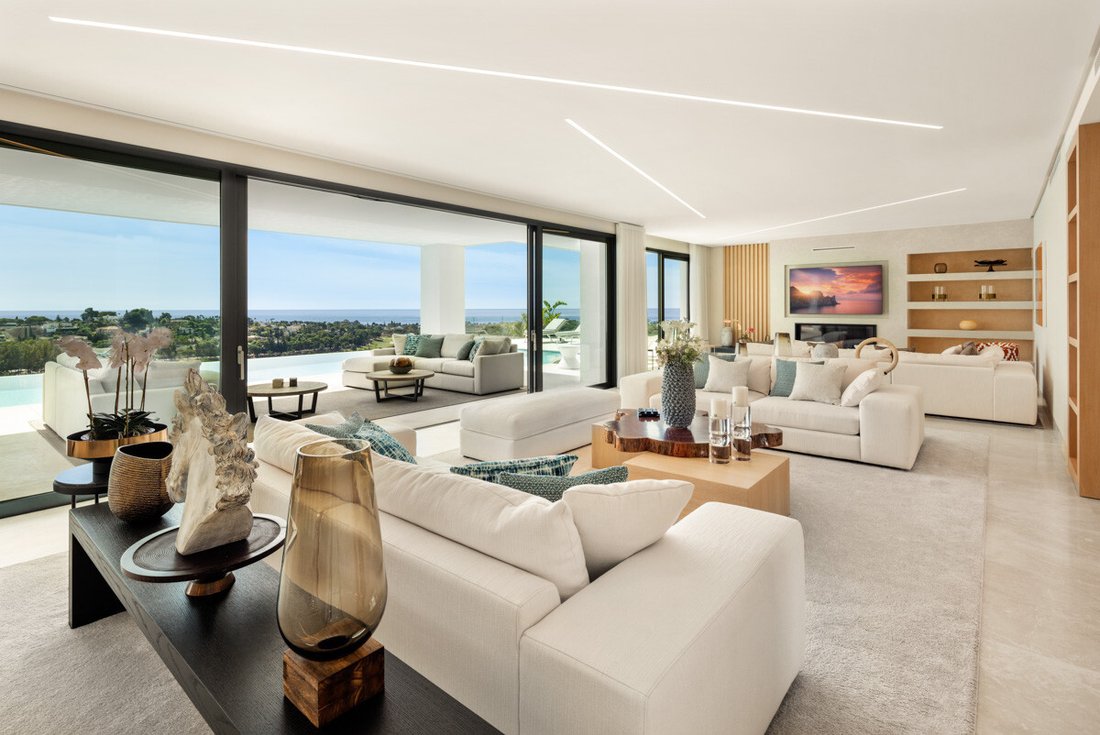 Villa in Marbella, Andalusia, Spain 5 - 13855580
