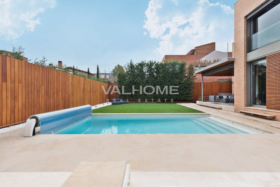 House in Sant Cugat del Valles, Catalonia, Spain 4 - 12365110