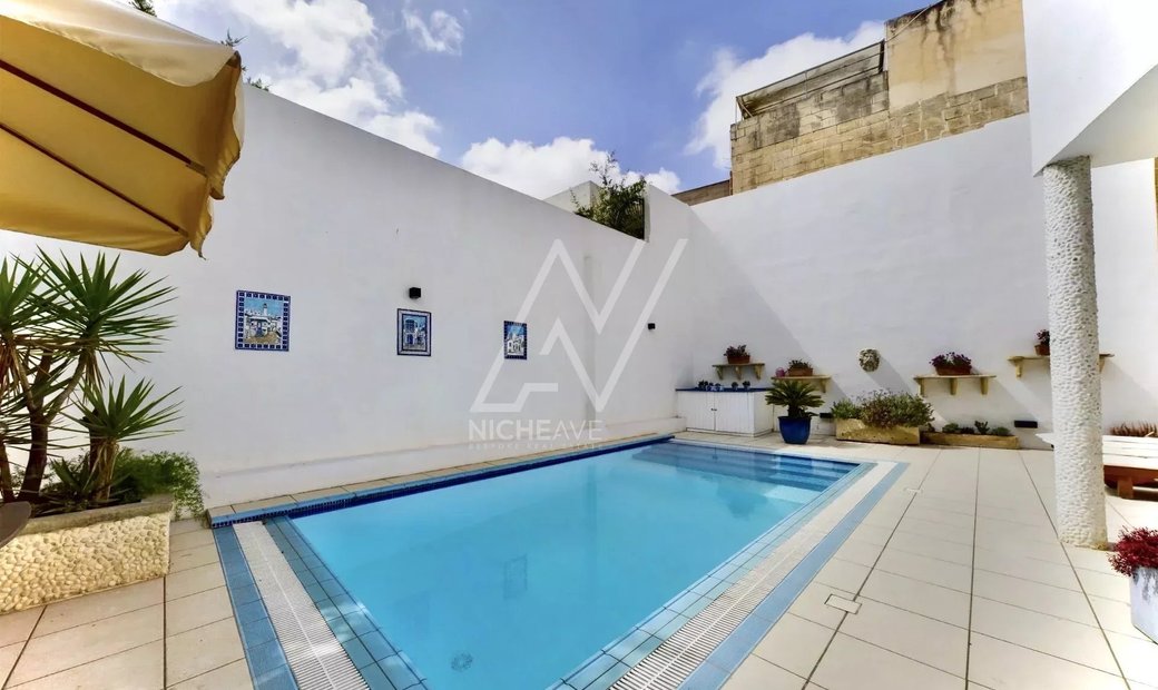 Exquisite Corner House Of Character With Swimming Pool In In Attard
