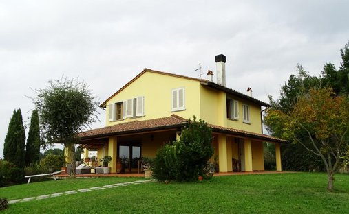 Villa in San Miniato, Tuscany, Italy 1