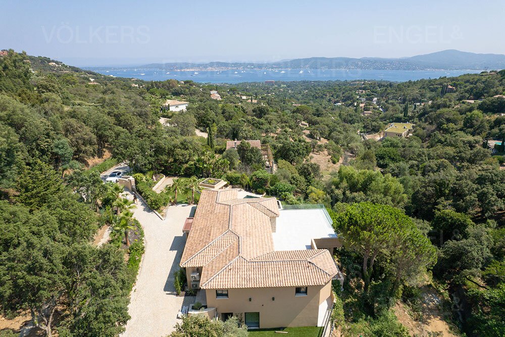 Villa in Grimaud, Provence-Alpes-Côte d'Azur, France 2 - 13719344