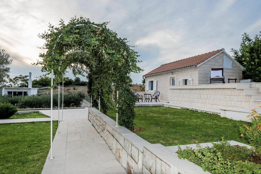 Villa in Donji Humac, Split-Dalmatia County, Croatia 3 - 13861979