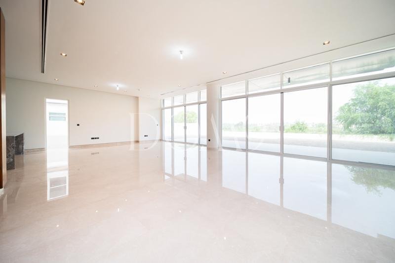 Villa in United Arab Emirates 4 - 13864289