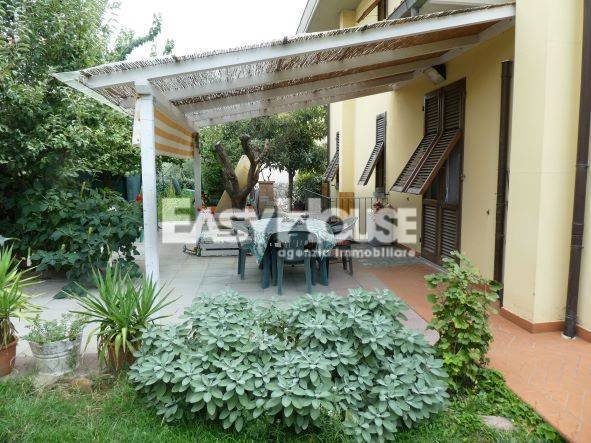 Villa in San Giustino Valdarno, Tuscany, Italy 4 - 13862460
