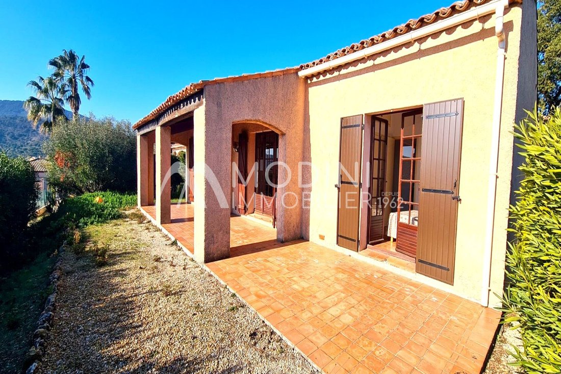 Villa in Ville-Les Saquedes-Le Bouillonnet, Sainte-Maxime, France 2 - 13860425