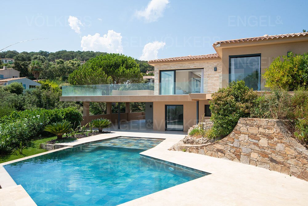 Villa in Grimaud, Provence-Alpes-Côte d'Azur, France 3 - 13719344