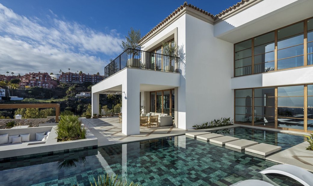 Villa For Sale In La Quinta, Málaga In Málaga, Andalusia, Spain For