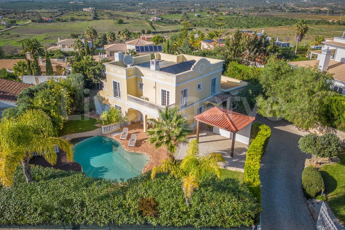 Villa in Praia da Luz, Algarve, Portugal 1 - 13859895