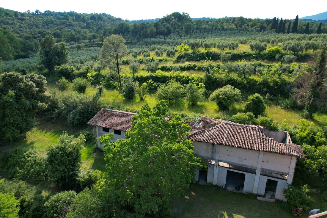 Villa in Salo, Lombardy, Italy 3 - 13864302