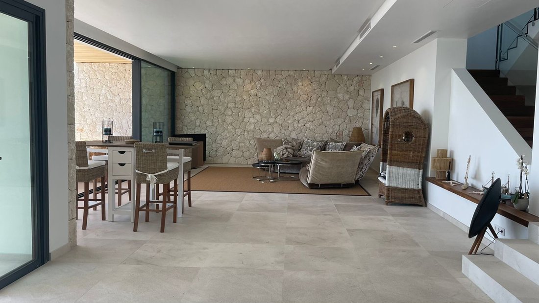 Villa in Portals Nous, Calvia, Balearic Islands 5 - 13864576