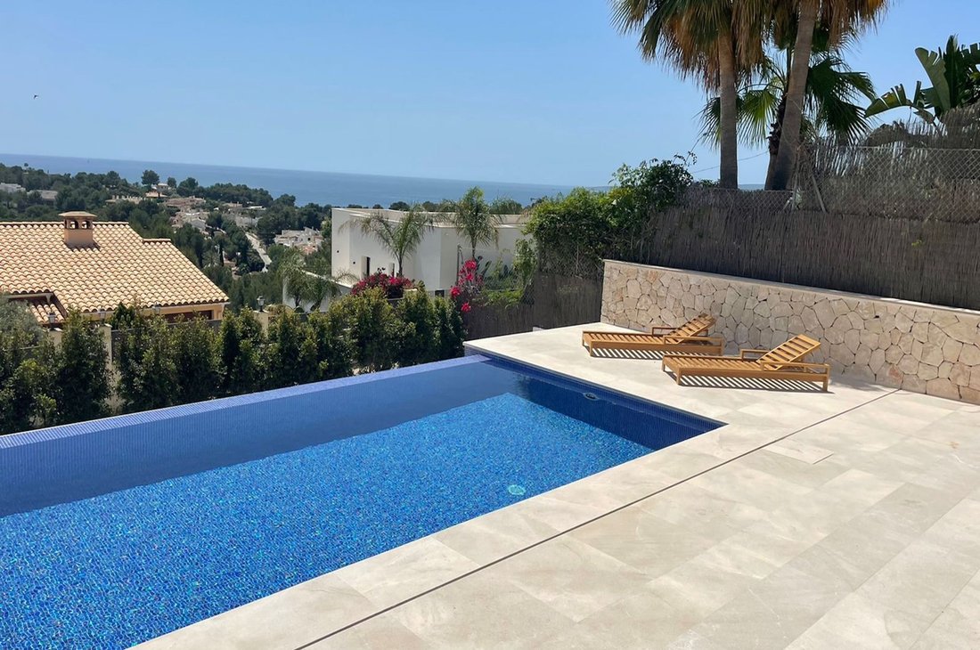 Villa in Portals Nous, Calvia, Balearic Islands 1 - 13864576