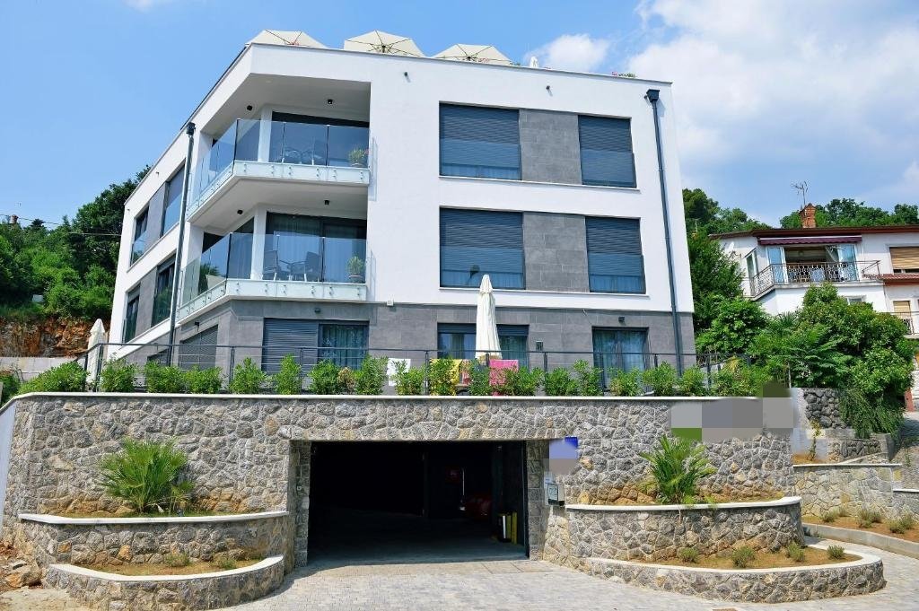 House in Grad Opatija, Primorje-Gorski Kotar County, Croatia 2 - 13829823
