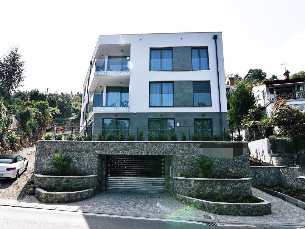 House in Grad Opatija, Primorje-Gorski Kotar County, Croatia 1 - 13829823