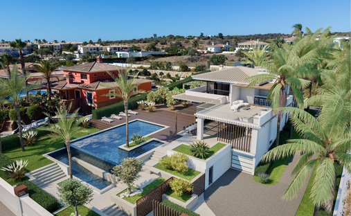 Villa in Praia De Porto Mós, Sao Goncalo de Lagos, Algarve 1