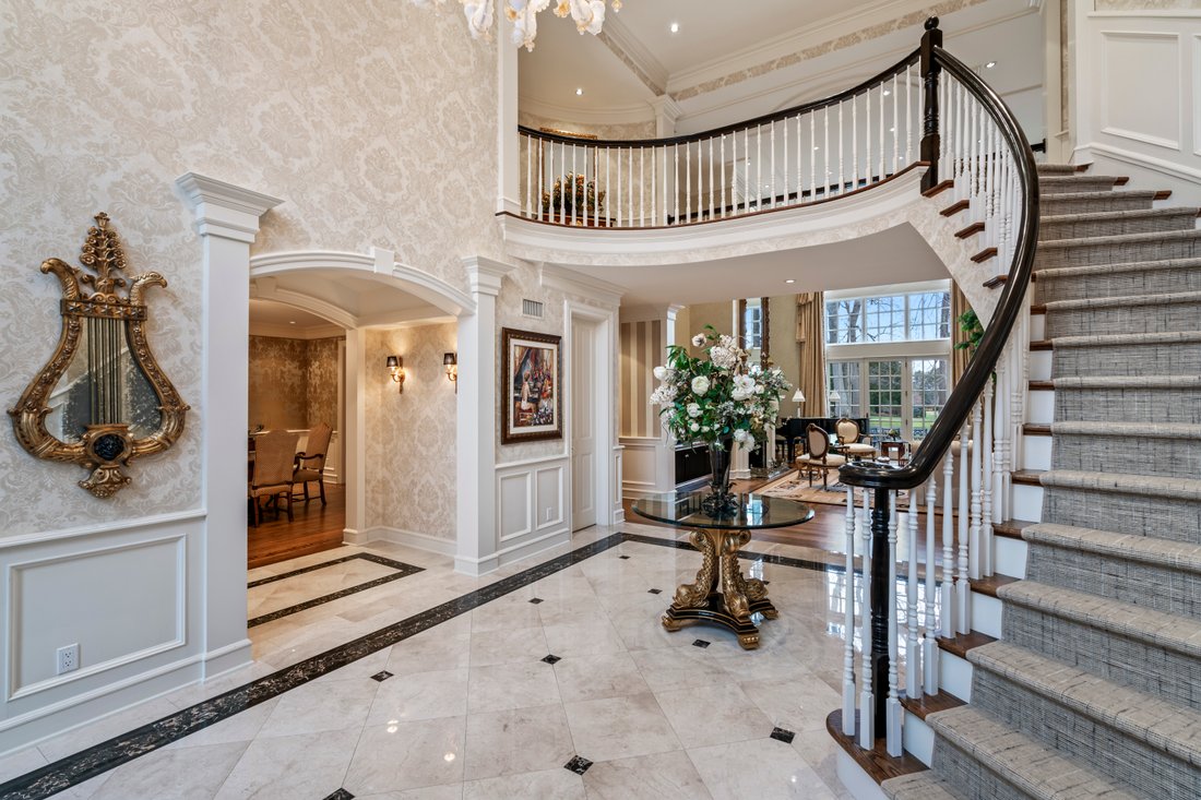 1 La Colline Drive, Mill Neck, Ny 11765 In Mill Neck, New York, United States For Sale (13864878)