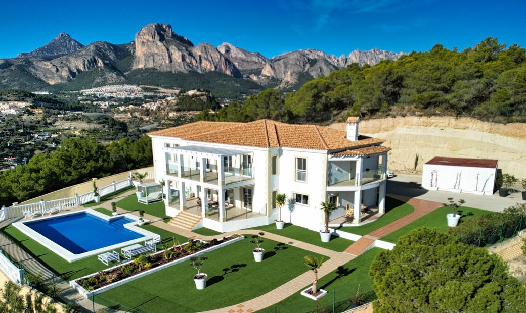 La Nucia Villa In La Nucia, Valencian Community, Spain For Sale (13866567)