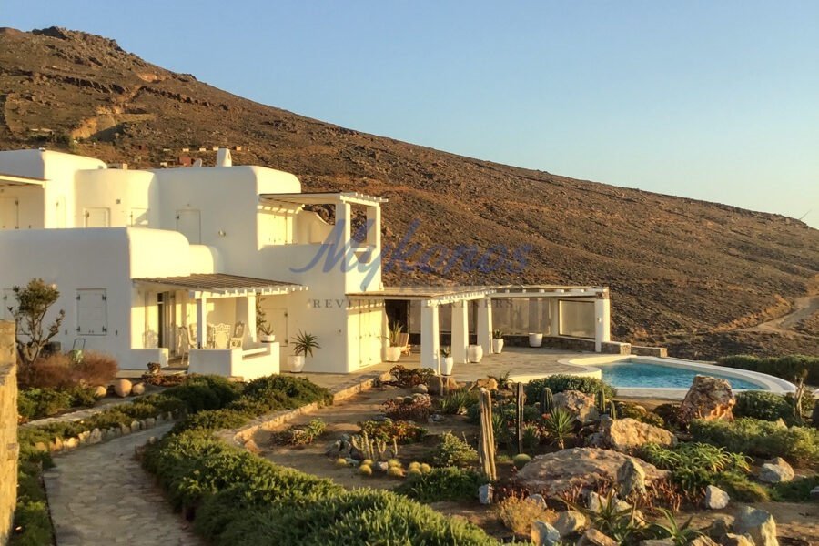 House in Ano Mera Community, Aegean, Greece 1 - 13867425