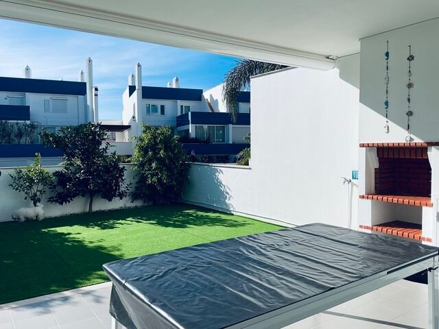 Apartment in Quarteira, Algarve, Portugal 2 - 13867322