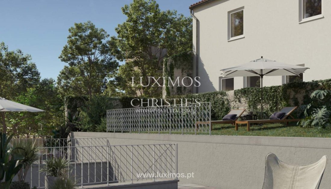 Apartment in Cedofeita, Santo Ildefonso, Se, Miragaia, Sao Nicolau e Vitoria, Porto District, Portugal 1 - 13865128