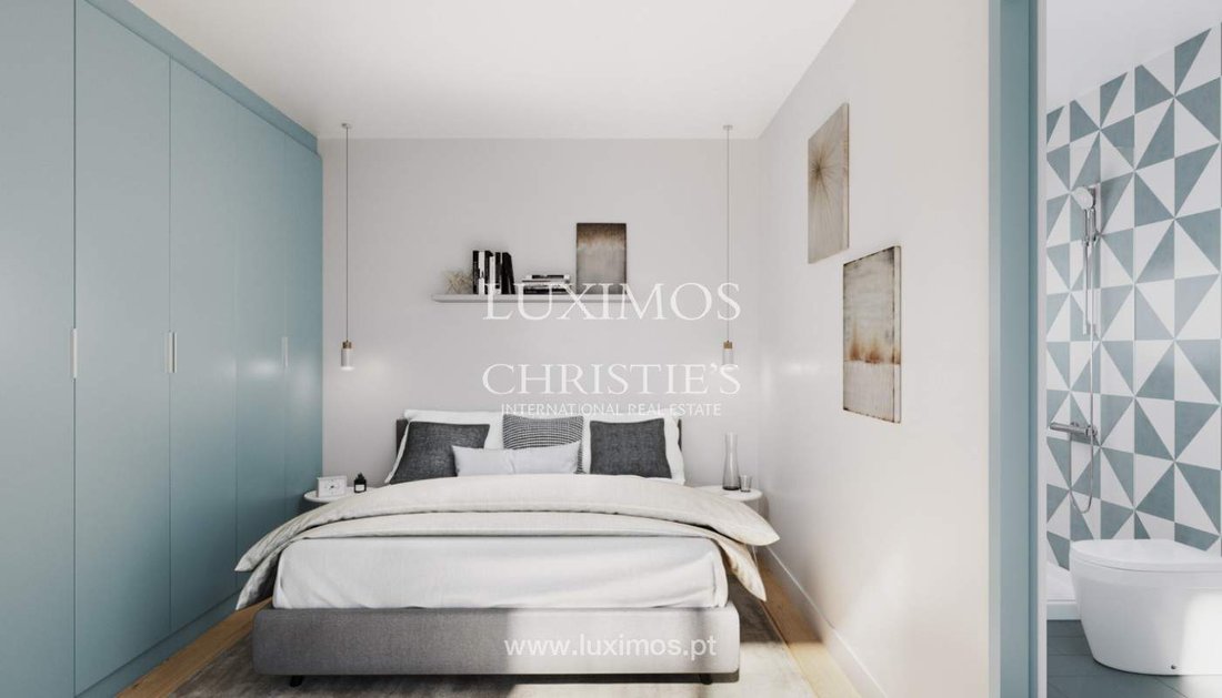 Apartment in Cedofeita, Santo Ildefonso, Se, Miragaia, Sao Nicolau e Vitoria, Porto District, Portugal 5 - 13865128