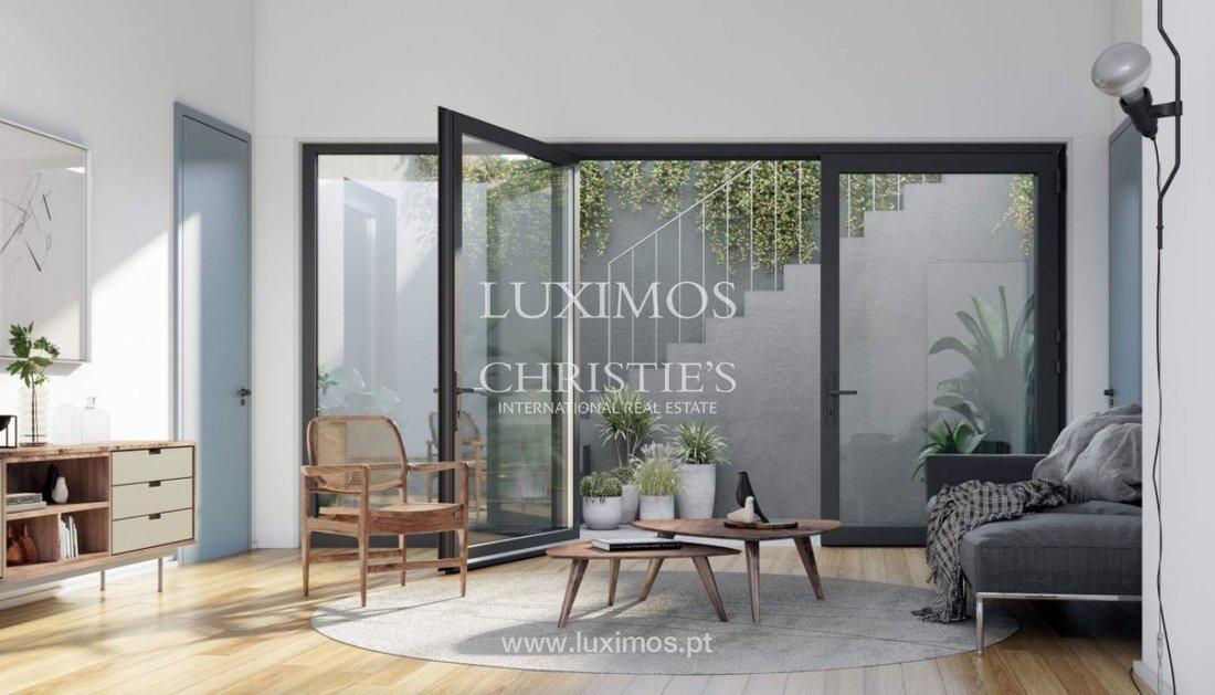 Apartment in Cedofeita, Santo Ildefonso, Se, Miragaia, Sao Nicolau e Vitoria, Porto District, Portugal 2 - 13865128