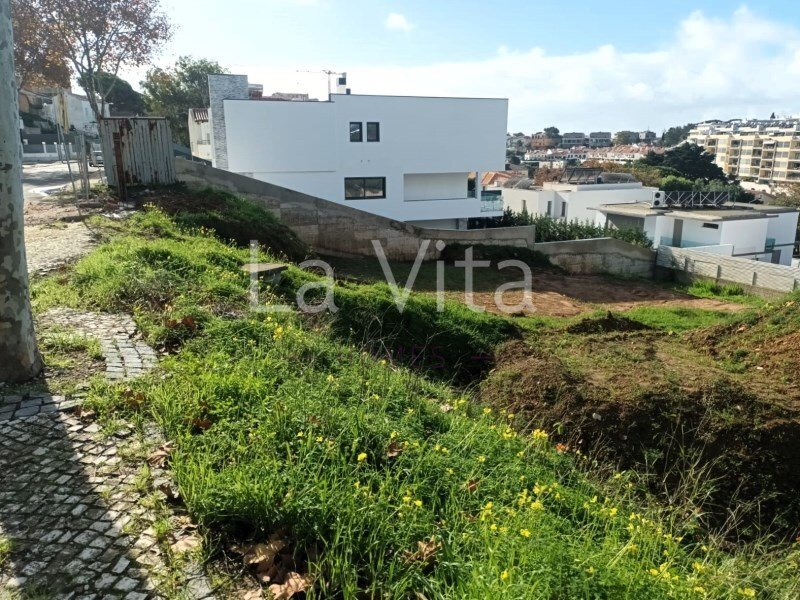 Land for sale in Cascais, Portugal — €1,200,000