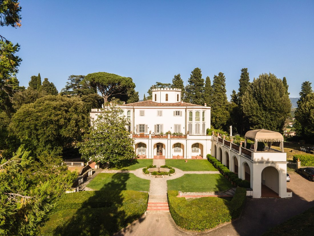 Villa in Center, Florence, Tuscany 4 - 13874305