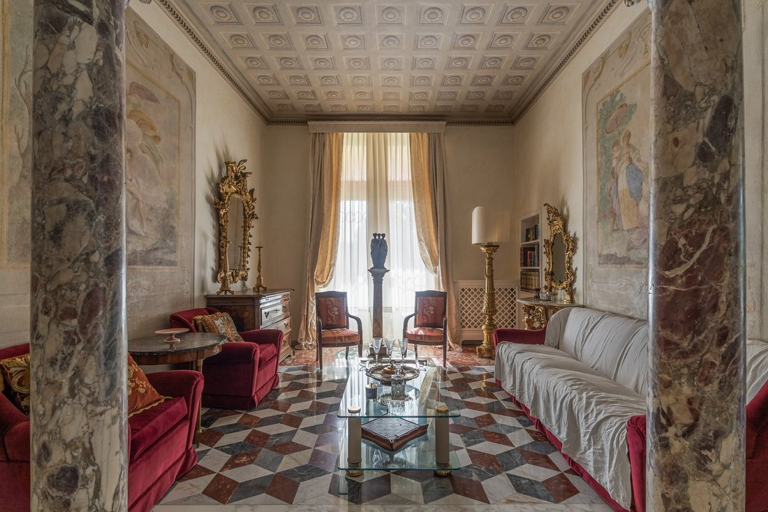 Villa in Center, Florence, Tuscany 3 - 13874305