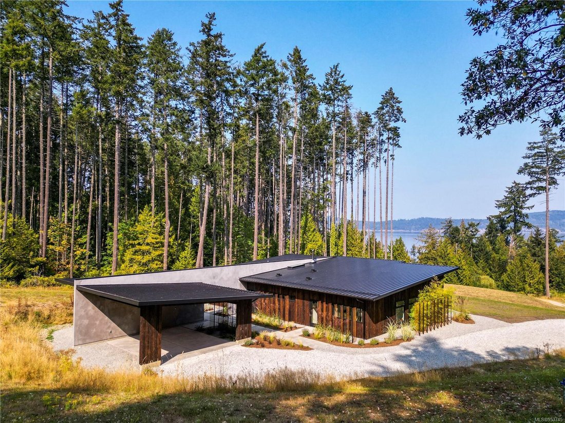 Salt Spring Residential In Fernwood, British Columbia, Canada For Sale (13875341)