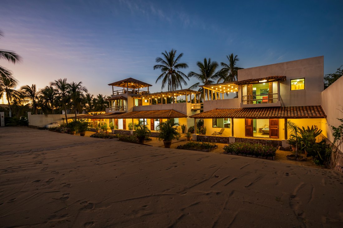 Hacienda De La Costalegre For Sale In Punta Perula, In Pérula, Jalisco, Mexico For Sale (13869783)