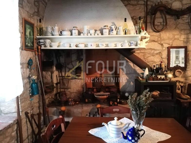 House in Unije, Primorje-Gorski Kotar County, Croatia 3 - 13870863