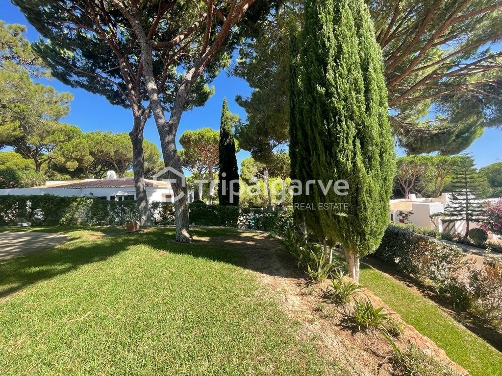 Detached 3 Bedroom Villa In Luxury In Olhos De água, Algarve, Portugal