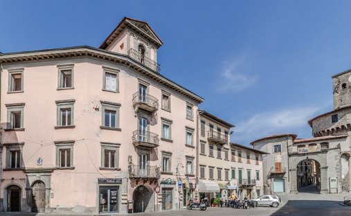 Casa a Castelnuovo di Garfagnana, Toscana, Italia 1