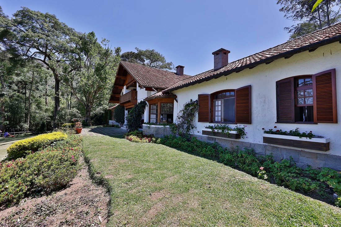 Country Home With Stables, In Teresópolis, State Of Rio De Janeiro
