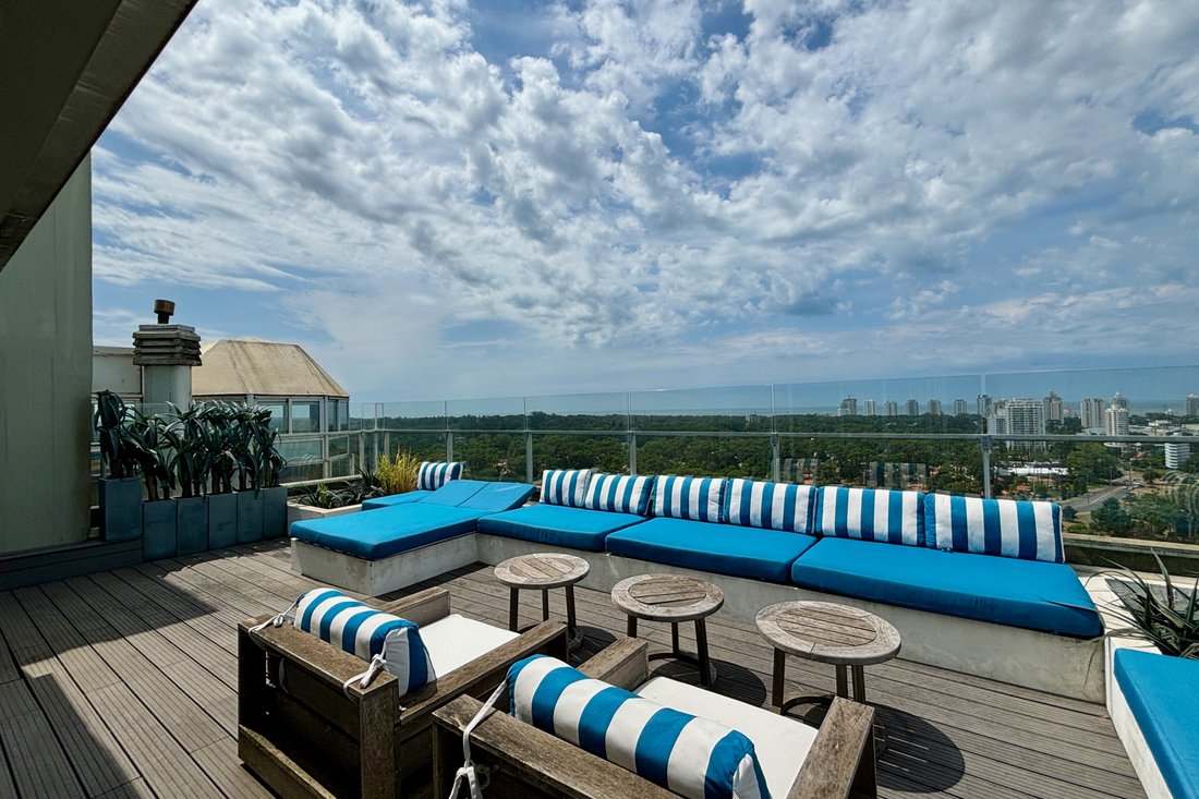 Beautiful view of Priced Department Channel Picture Penthouse