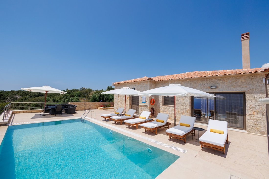 Villa in Lefktro, Peloponnese, Western Greece and the Ionian, Greece 3 - 12629317
