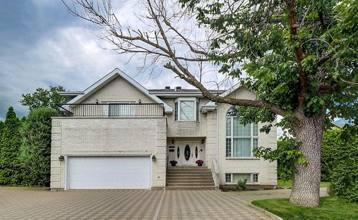 House in Dorval, Quebec, Canada 1