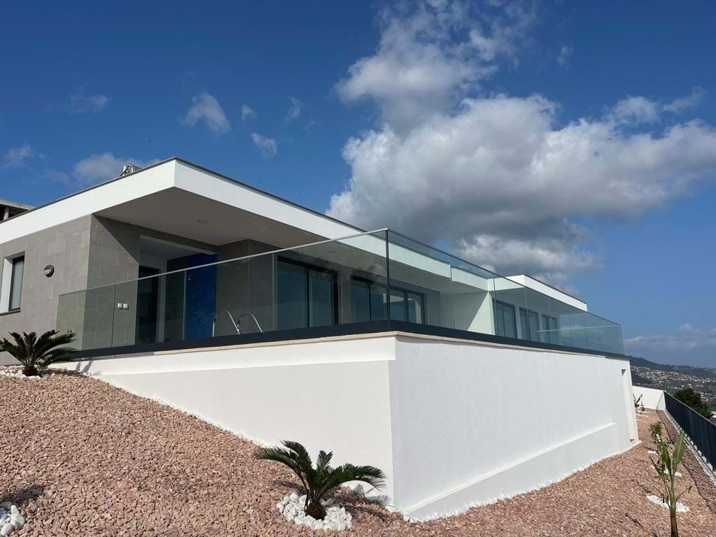 Villa in Prazeres, Madeira, Portugal 1 - 12869737