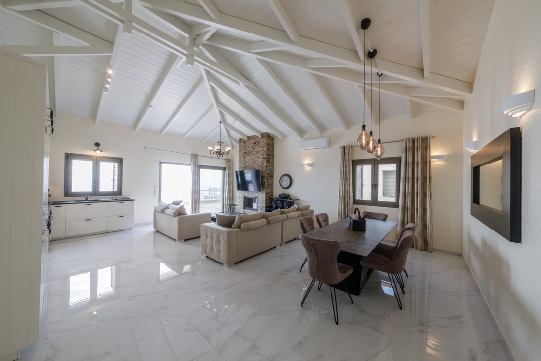 Villa in Lefktro, Peloponnese, Western Greece and the Ionian, Greece 4 - 12629317