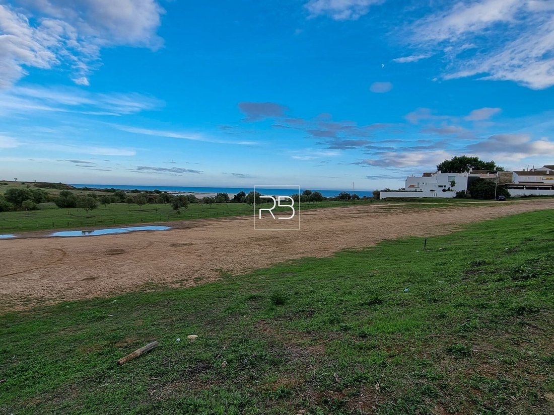 Farm Ranch in Vila Real de Santo António, Algarve, Portugal 1 - 13879580