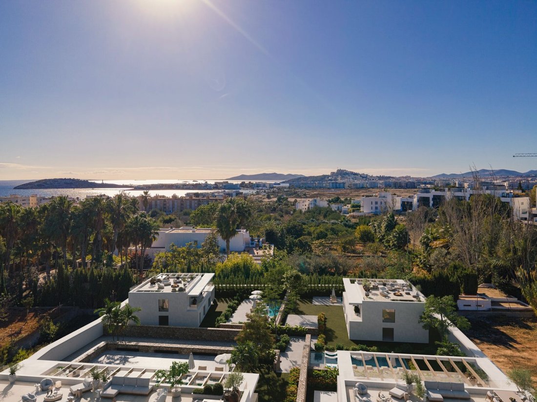 Villa in Jesus, Santa Eularia des Riu, Balearic Islands 2 - 13880030