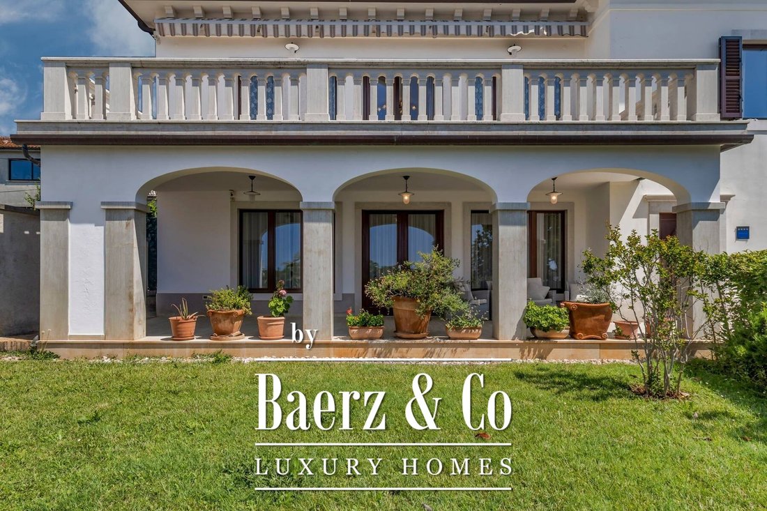 Villa in Umag, Istria County, Croatia 4 - 13619357