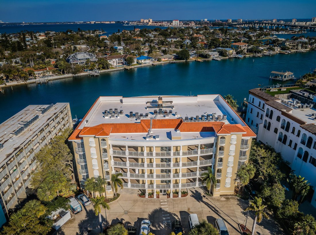 Condo in St. Pete Beach, Florida, United States 3 - 13882254