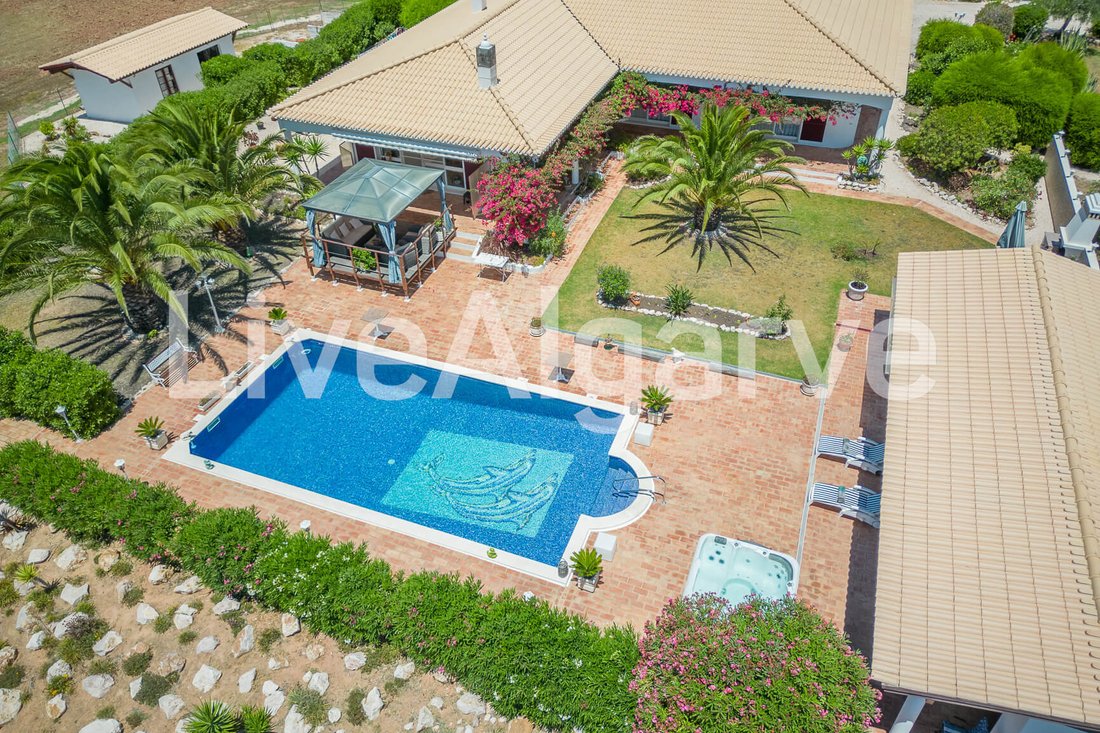 Villa in Bensafrim e Barao de Sao Joao, Algarve, Portugal 2 - 13882374