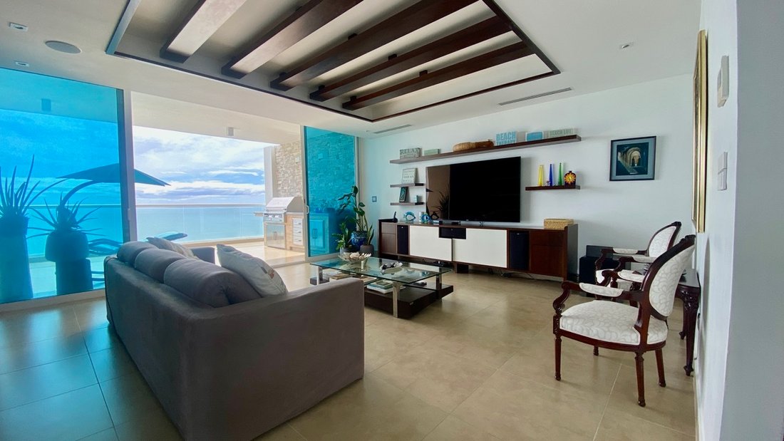 Penthouse in Rio Hato, Coclé Province, Panama 1 - 13882724