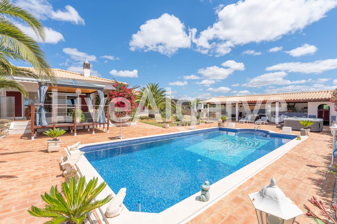 Villa in Bensafrim e Barao de Sao Joao, Algarve, Portugal 4 - 13882374